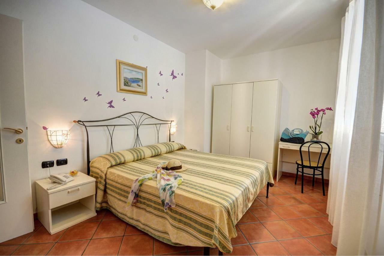 Residence Villa Andrea Marina di Camerota Kültér fotó